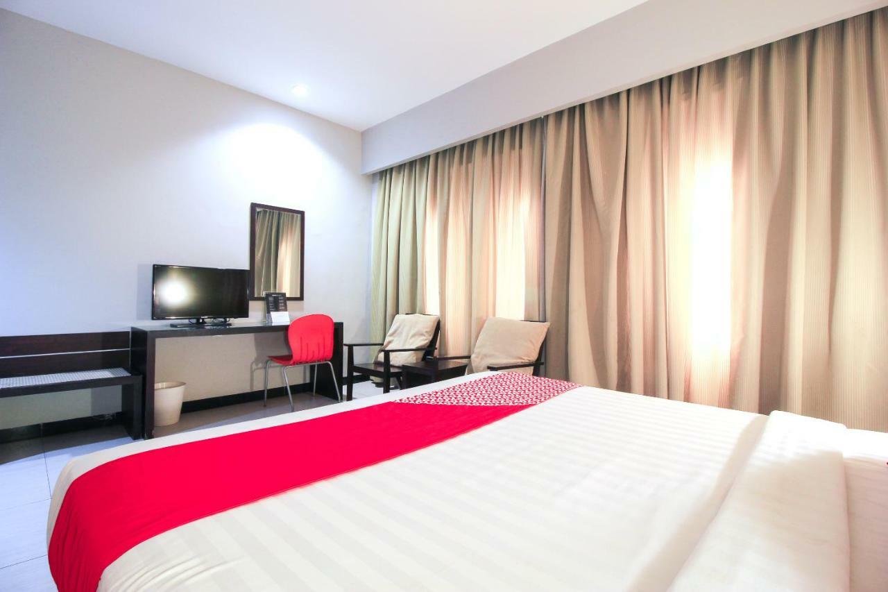 Aston Pekanbaru City Hotel Eksteriør billede
