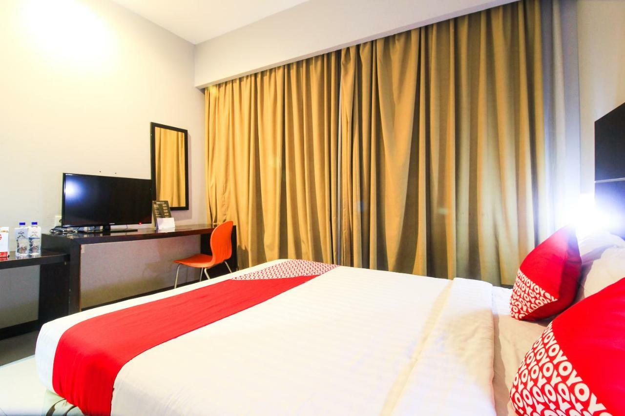 Aston Pekanbaru City Hotel Eksteriør billede