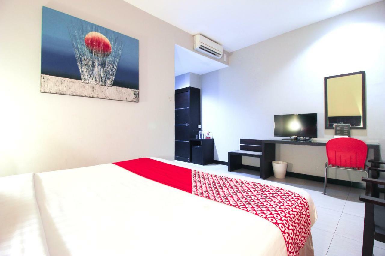 Aston Pekanbaru City Hotel Eksteriør billede