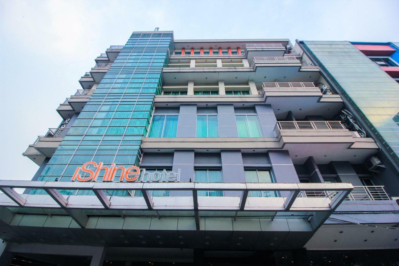 Aston Pekanbaru City Hotel Eksteriør billede